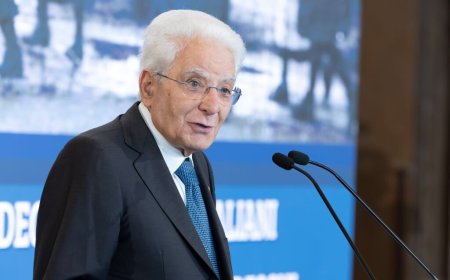 Mattarella ricorda le vittime del terremoto dell'Irpinia: "Pagina difficile della nostra storia"