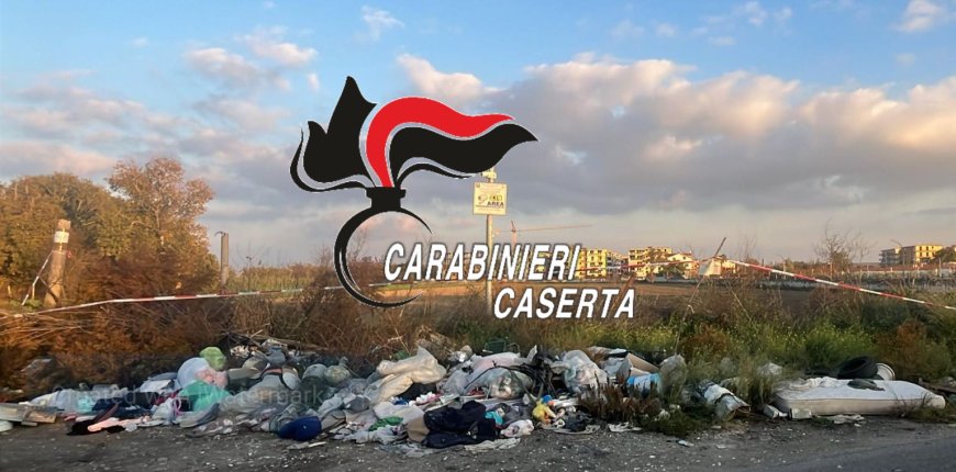 Tonnellate di rifiuti in strada