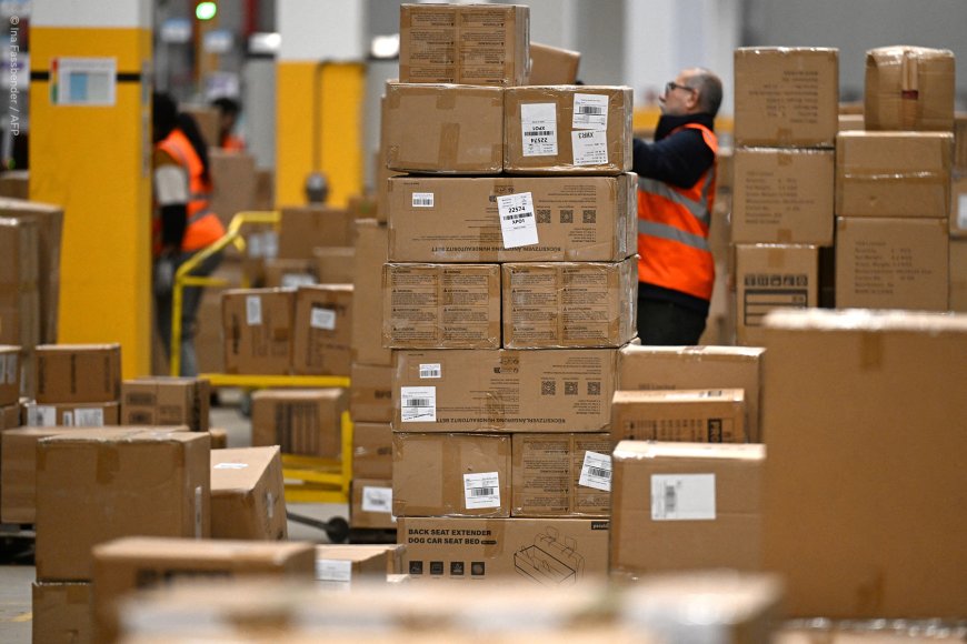 Via libera dell’Ecofin Ue a dazi sui “mini-pacchi” in arrivo entro il 2026