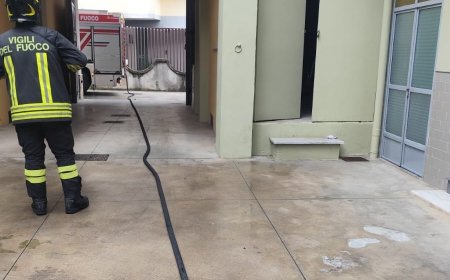 Curti, bombola in fiamme: anziano ustionato in casa