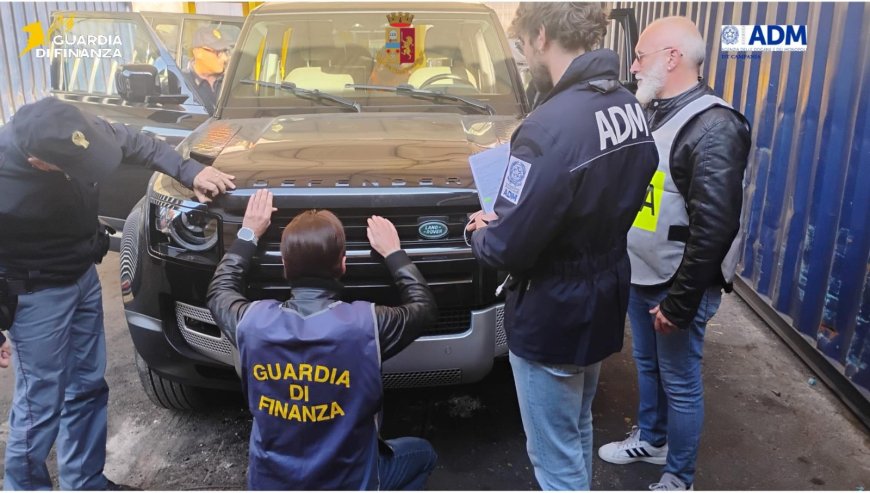 Salerno, scalo portuale: sequestrate 10 autovetture