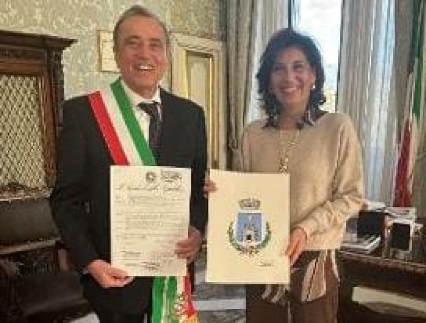 Casapulla ottiene stemma e gonfalone ufficiali