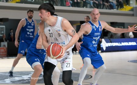 Juvecaserta travolge Livorno e aggancia la vetta
