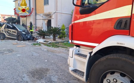 Marcianise: forte esplosione provoca danni al palazzo