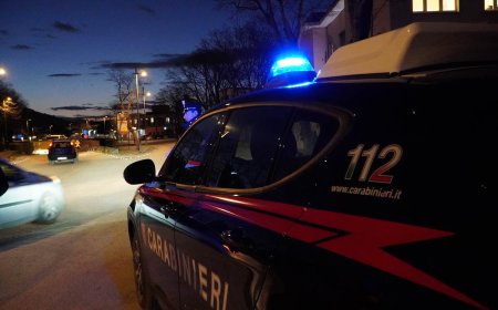 Castel Volturno: guida un SUV rubato, scatta denuncia