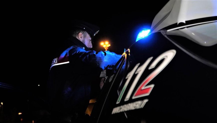 Napoli: vendono appartamento, reale proprietario ignaro