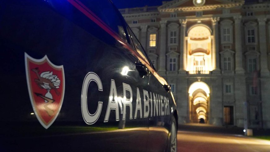 Caserta: Fiat Punto sospetta, denunciate quattro persone