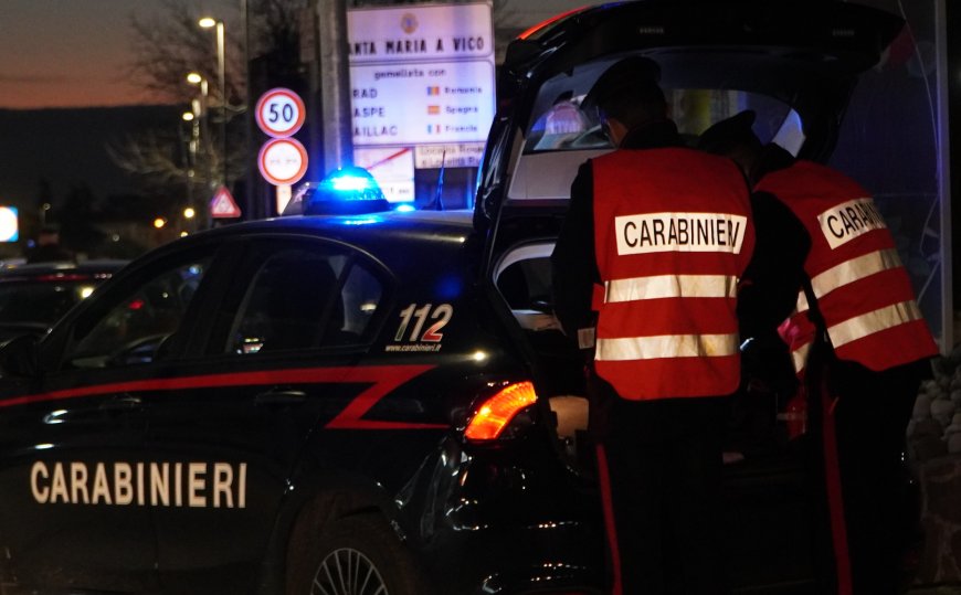 Rapina con una falce a Santa Maria a Vico: denunciato
