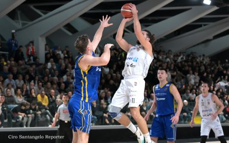 Derby amaro: Juvecaserta ko, vince Nocera 74-73