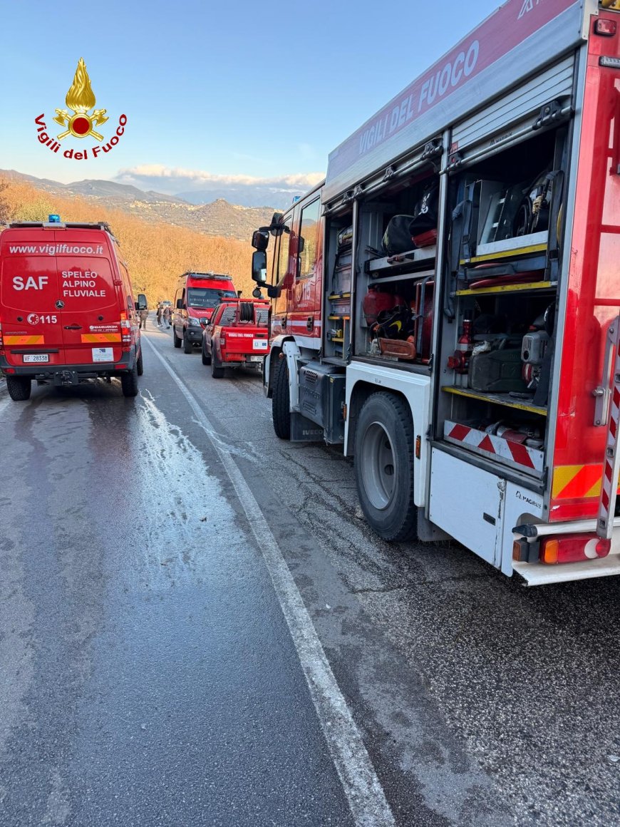 Auto in un dirupo sulla SP 336: un morto
