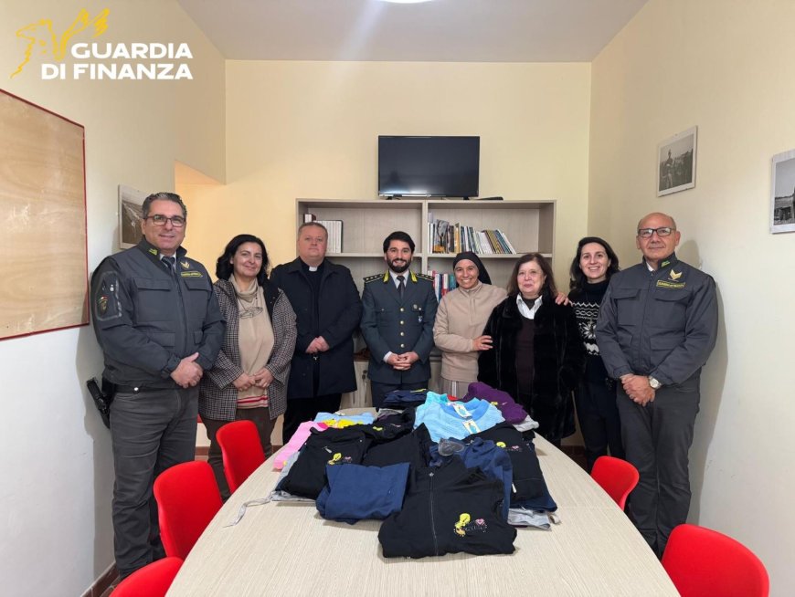 Capua, abiti sequestrati donati alla Caritas
