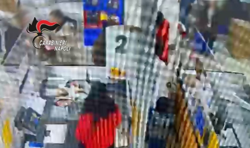 Caivano: tenta di rapire un bambino, arrestato