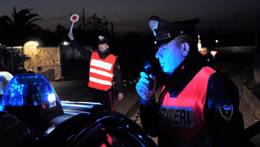 Tenta la fuga al controllo: arrestato per spaccio