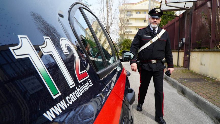 Viola più volte affido agli assistenti sociali. Arrestato.